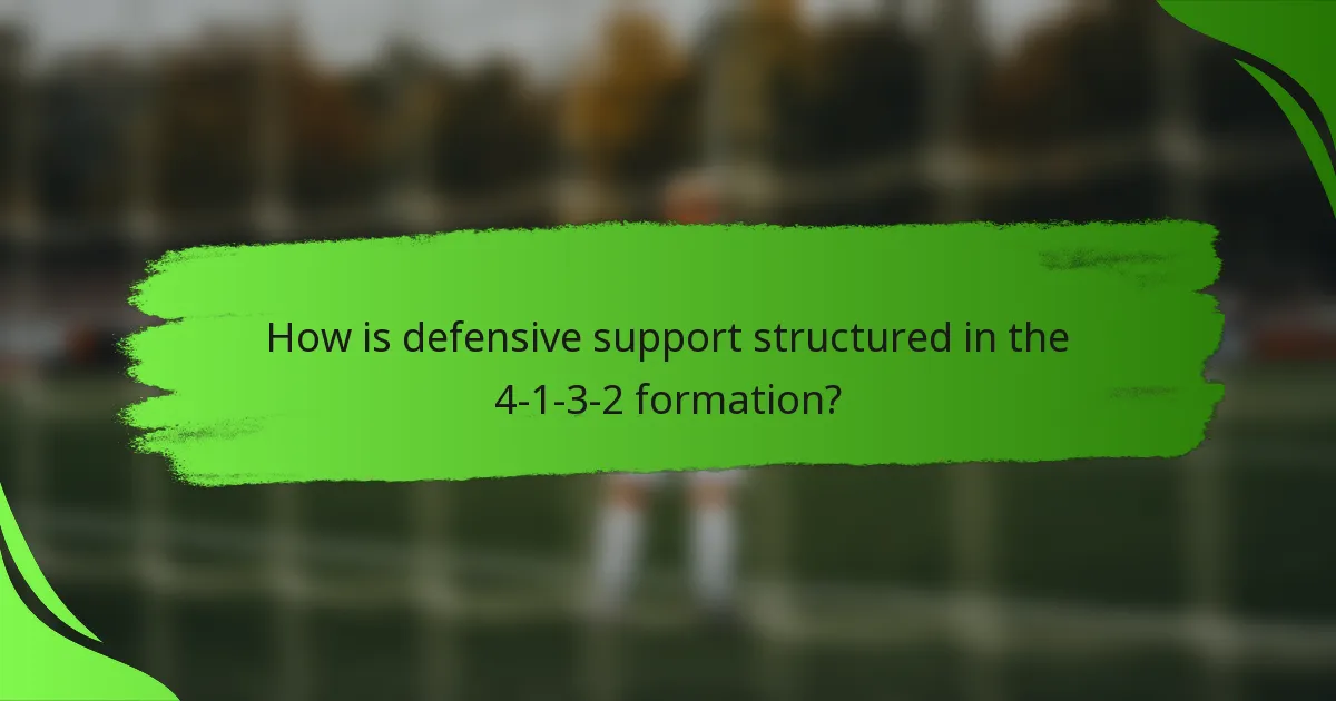 How is defensive support structured in the 4-1-3-2 formation?